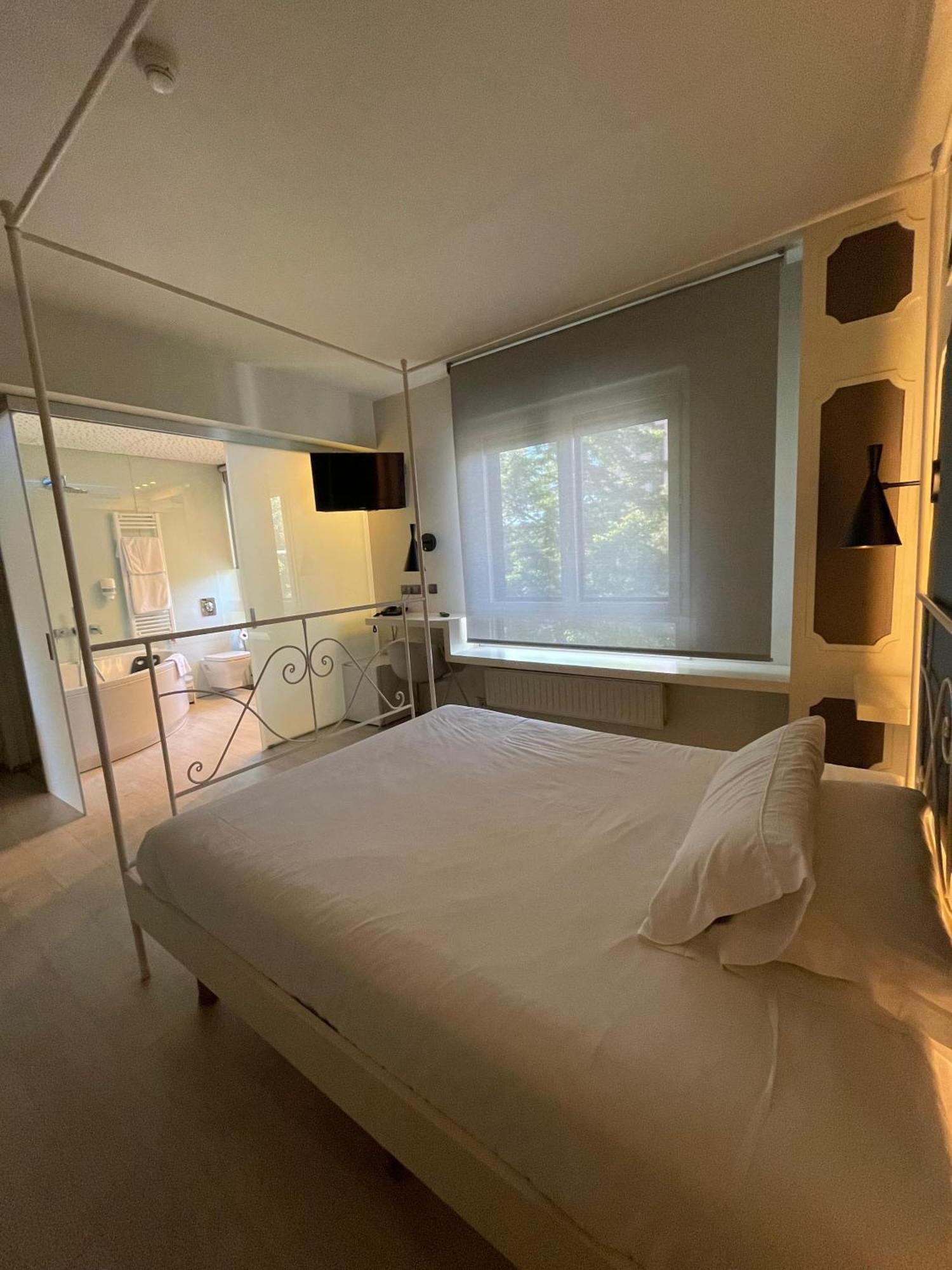 Hotel Los Braseros Burgo المظهر الخارجي الصورة